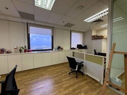 Lippo Centre (D2), Office #568089131
